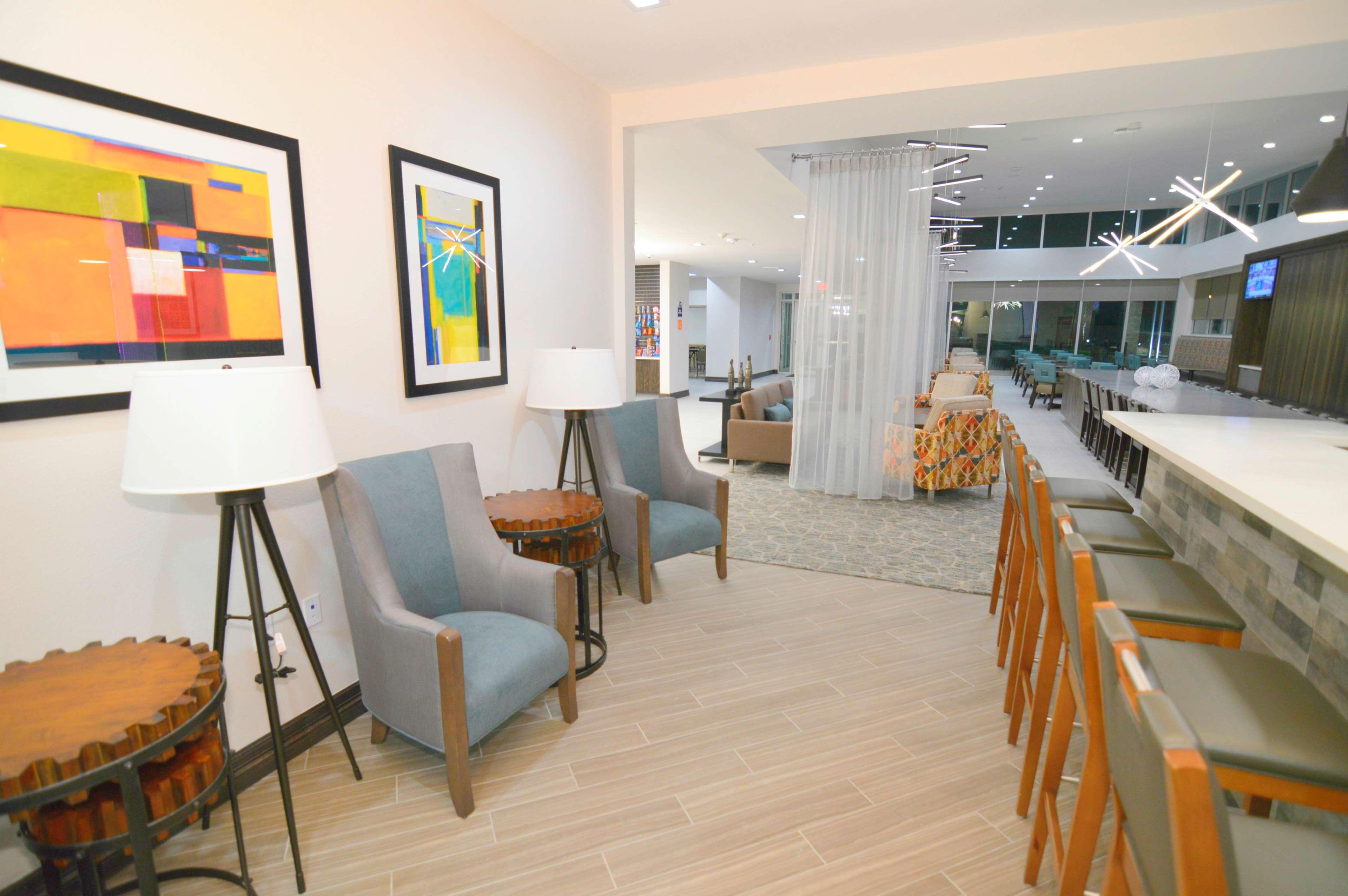 Best Western Plus Pleasanton Hotel Bagian luar foto