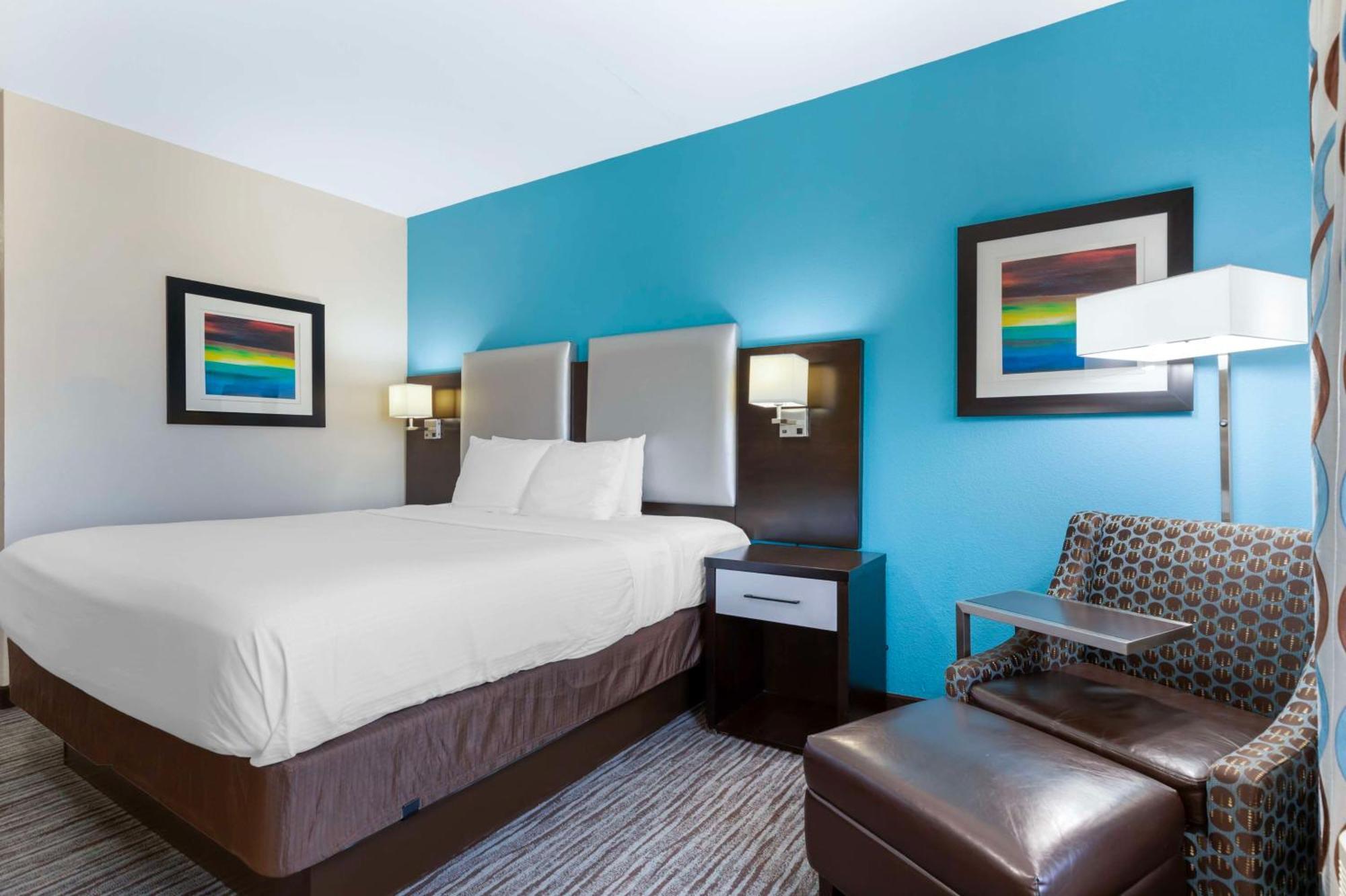 Best Western Plus Pleasanton Hotel Bagian luar foto